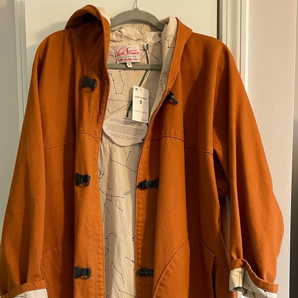 Levis 1940’s vintage-style parka, new with tags. Sputnik edition.